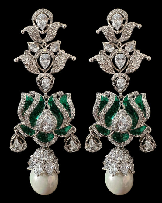DER811 Lotus Cz earrings -Green ( READY TO SHIP )