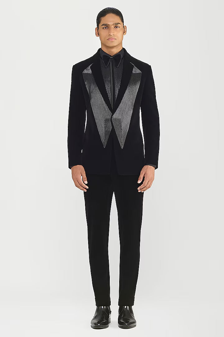 Rent Amit Aggarwal Men Black Velvet Tuxedo Set