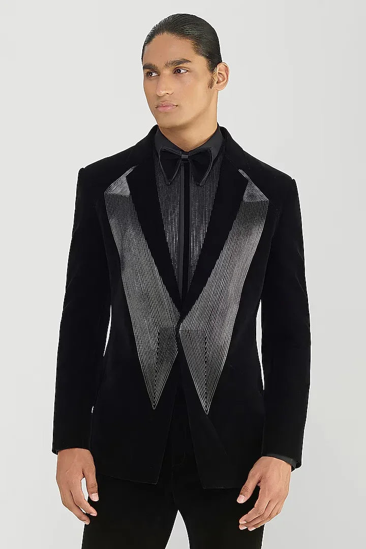 Rent Amit Aggarwal Men Black Velvet Tuxedo Set