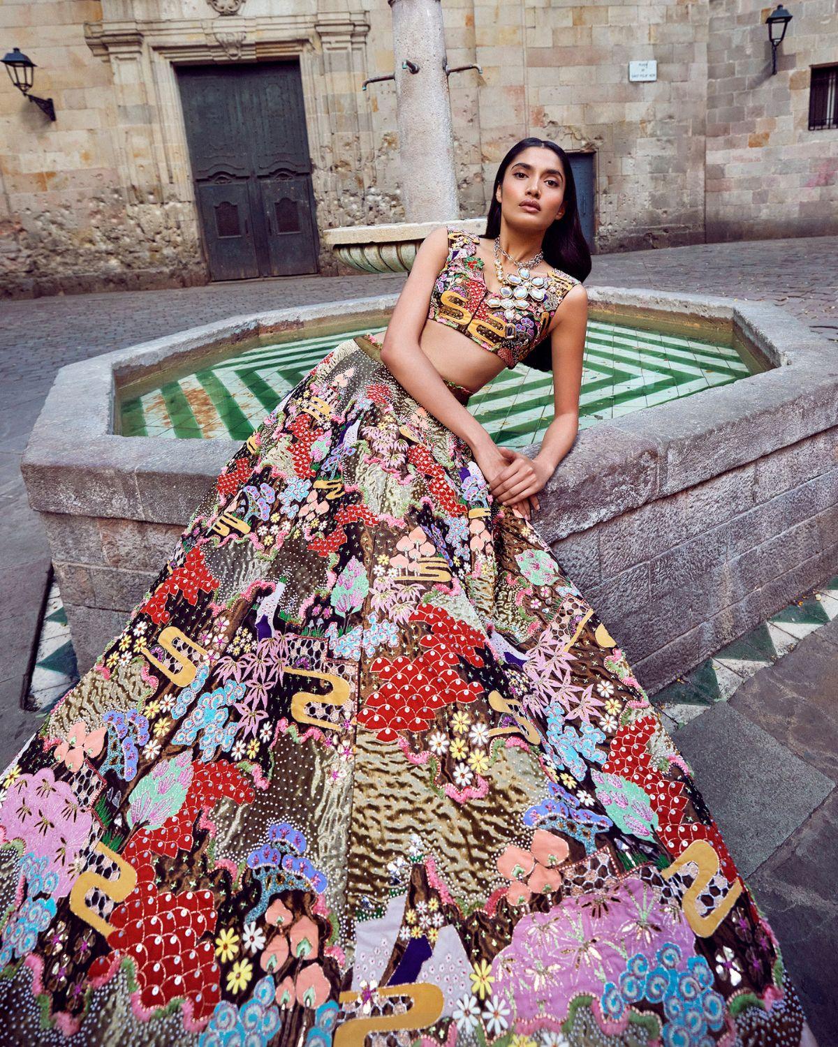 Aisha Rao - Gold Embellished Lehenga Set - Couture Encore