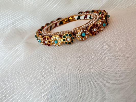 Rent Bonsho Crown Bracelet - Couture Encore