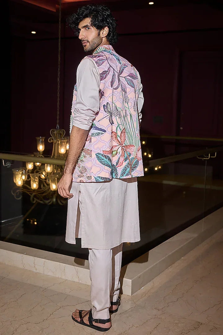 Rent Mahima Mahajan Hand Embroidered Bundi Set