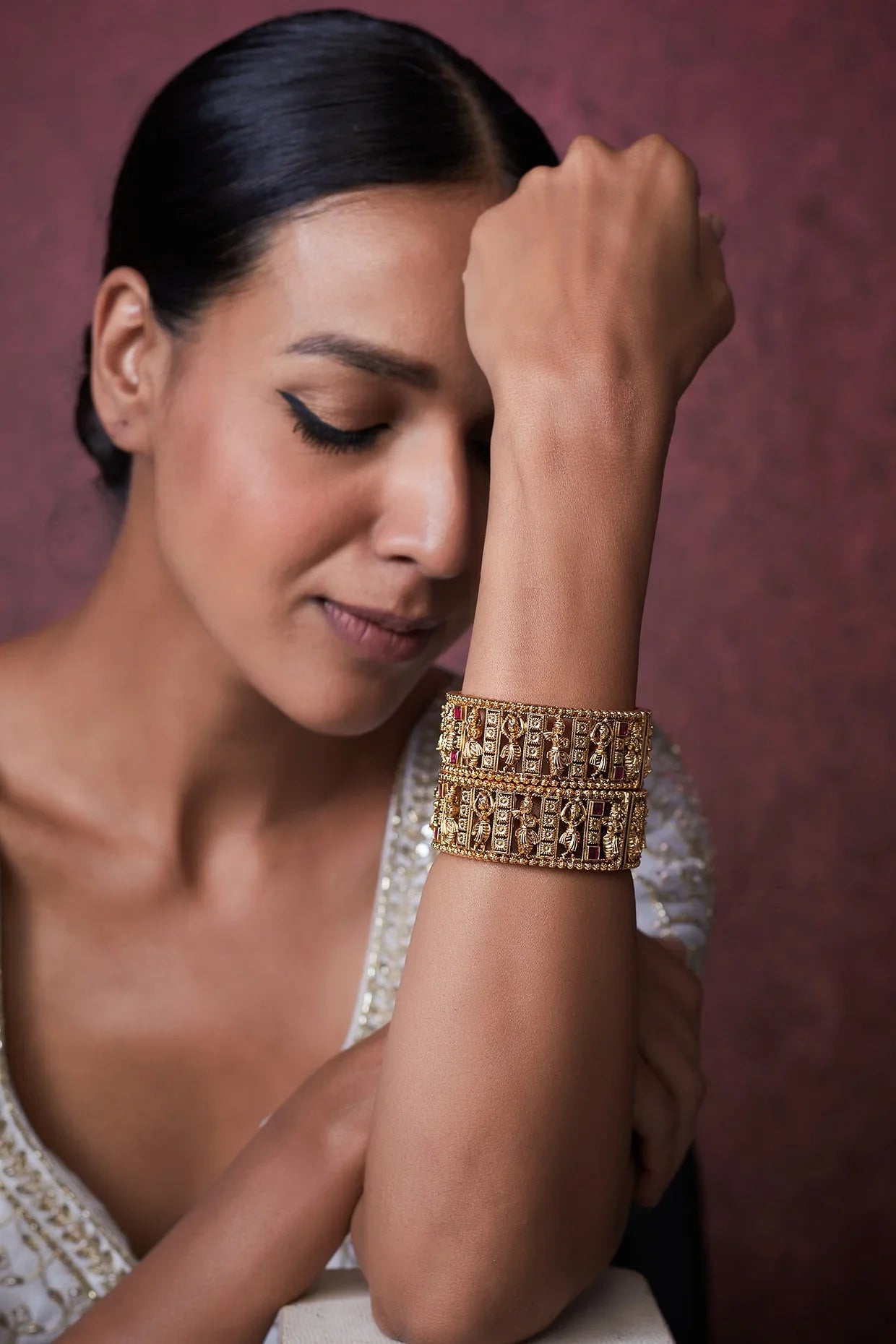 Rent Gold Finish Kundan Polki Temple Bangles