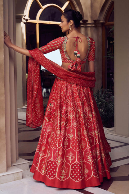 Rent Anita Dongre Red Raw Silk Lehenga