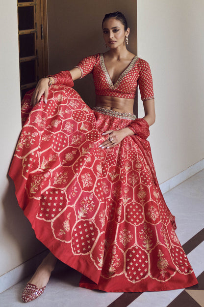 Rent Anita Dongre Red Raw Silk Lehenga