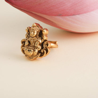 Aheli Antique Finger Ring