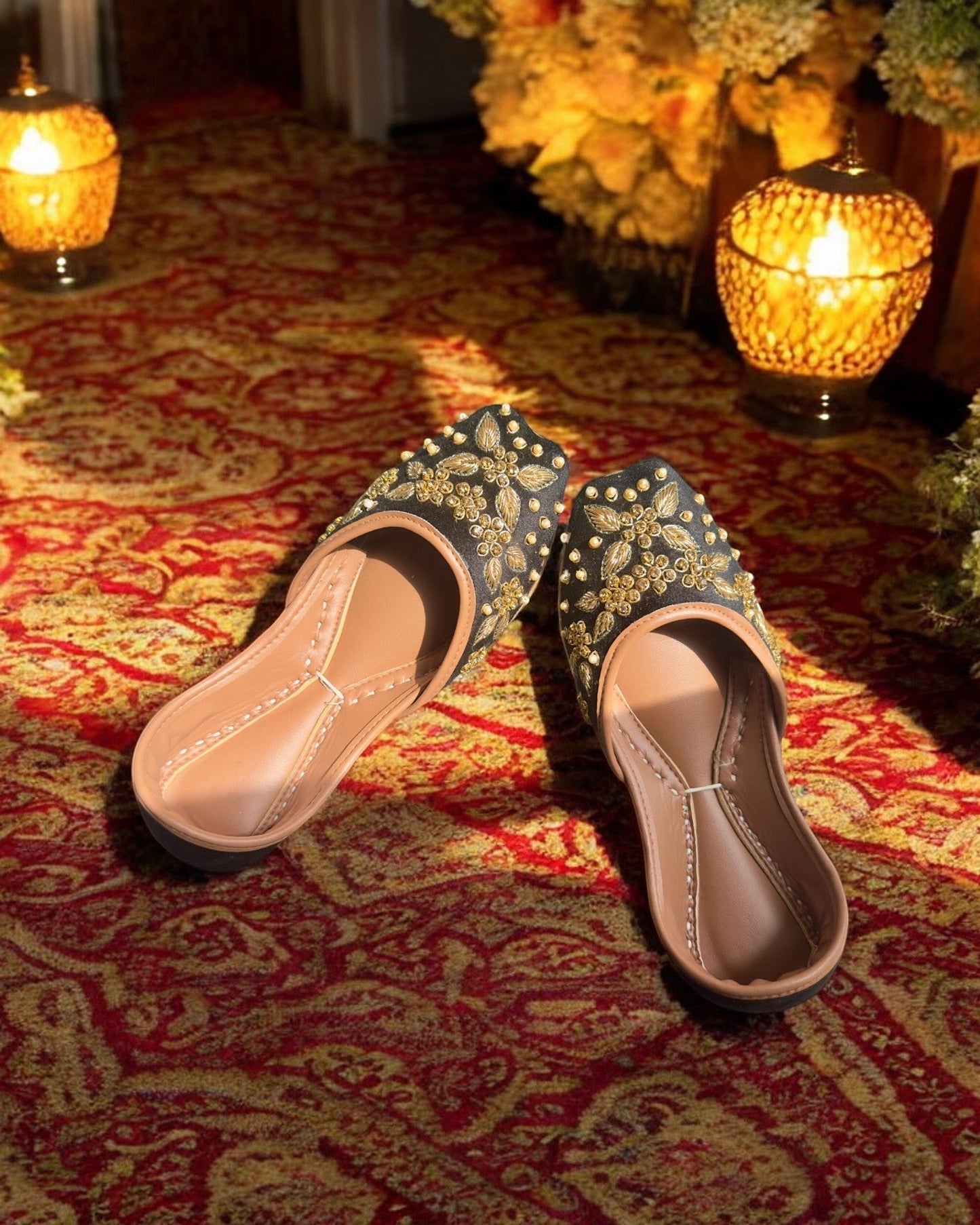 Taj Talab - Black Jutti