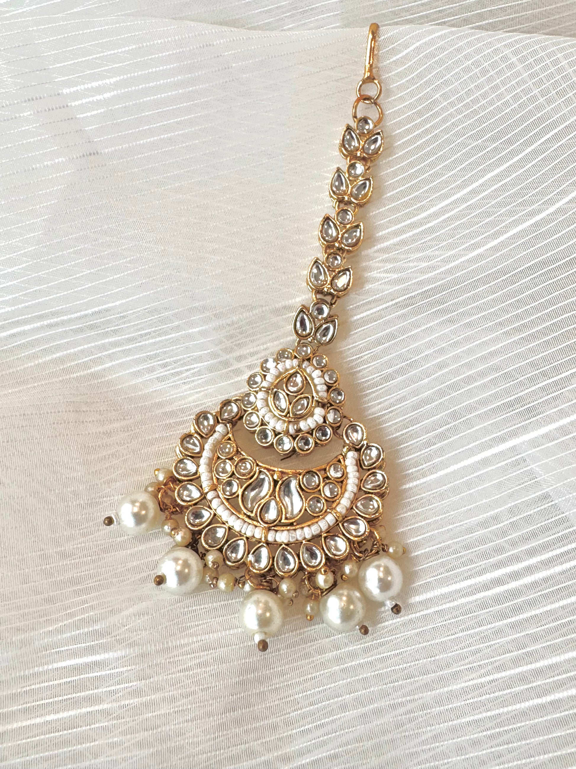 Rent Bridal Polki and Pearl Set - Couture Encore