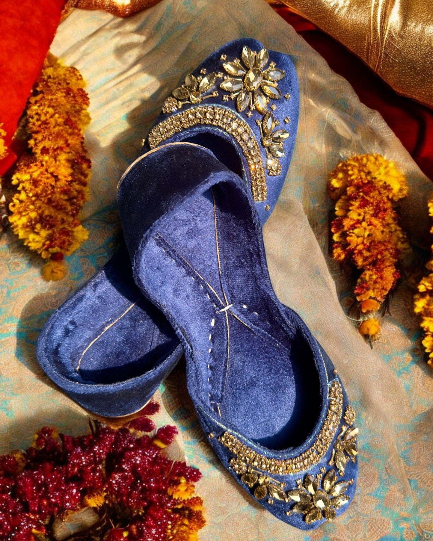 Maharani - Navy Blue Jutti