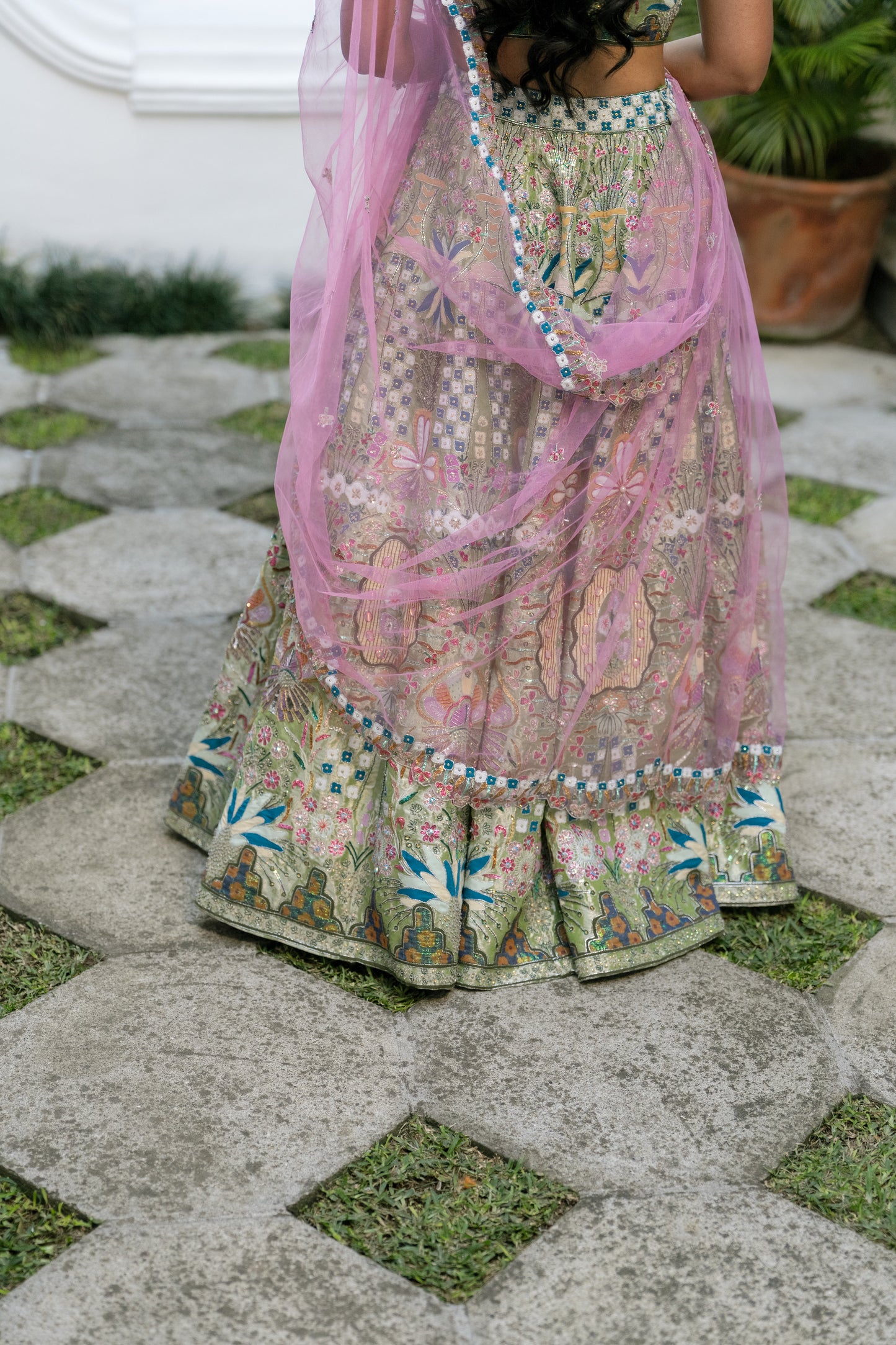 Aisha Rao Parisa Green Tissue Lehenga