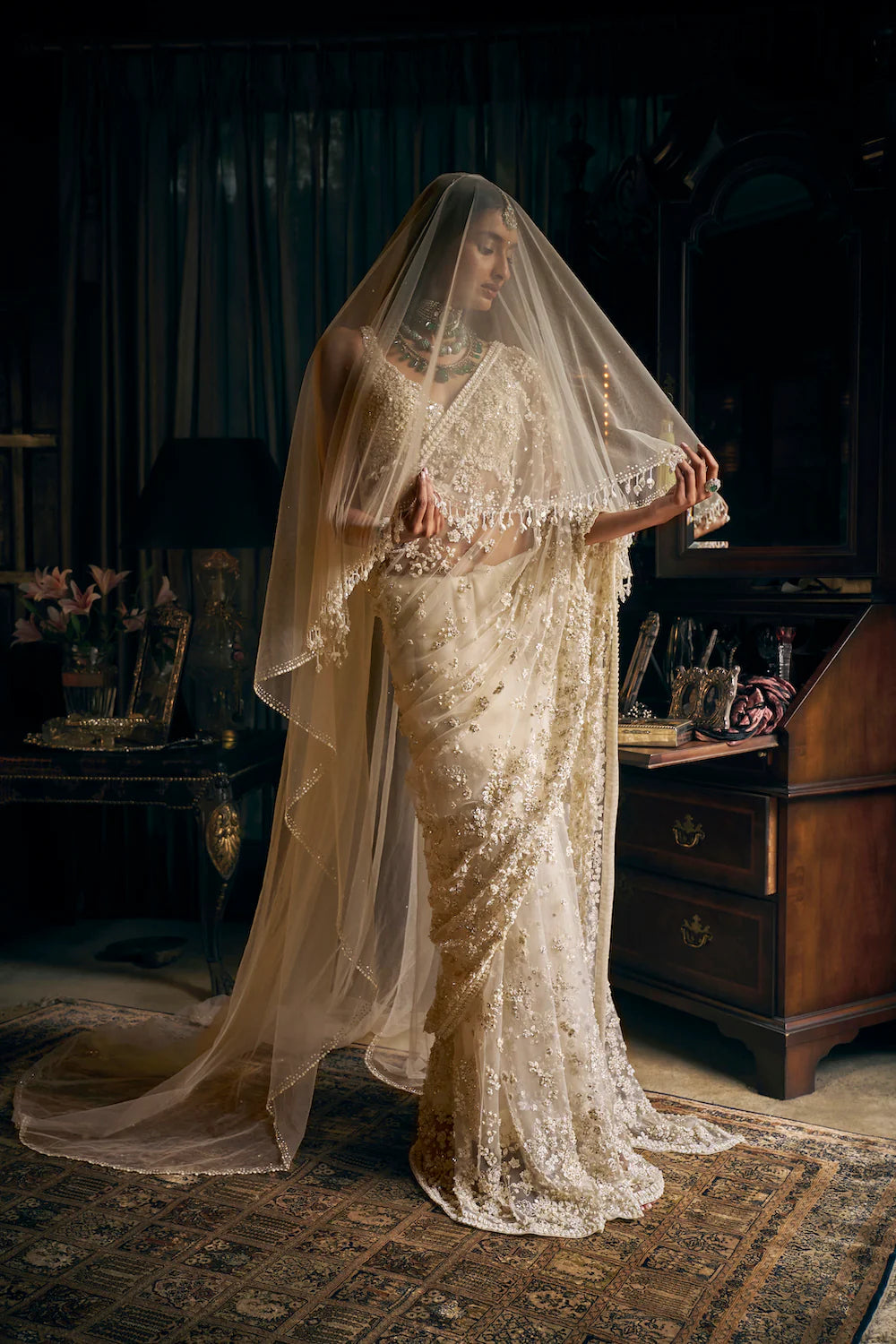 Rent Seema Gujral Ivory Three-dimensional Saree Set
