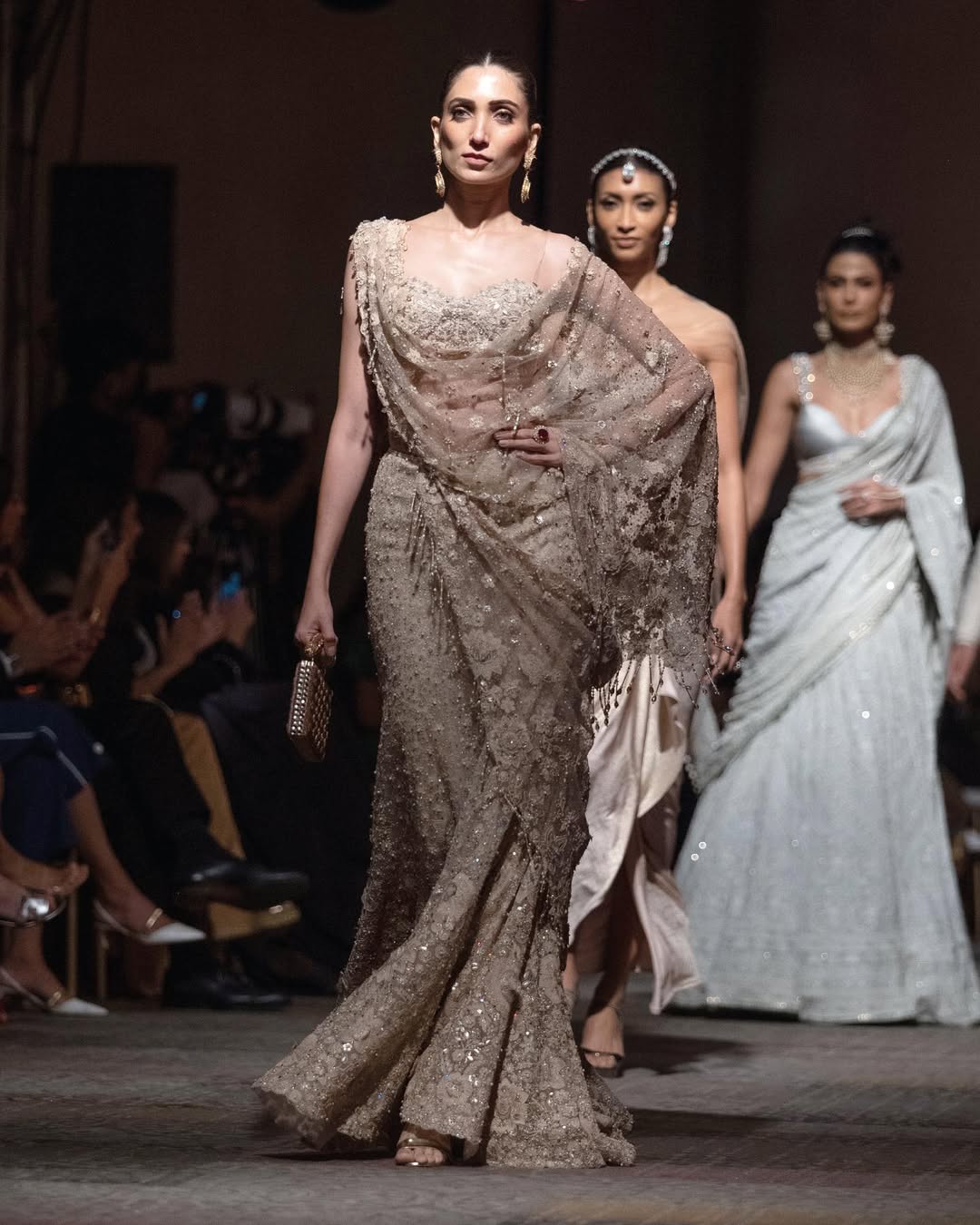Rent Tarun Tahiliani Floral Embellished Signature Concept Saree Lehenga Set
