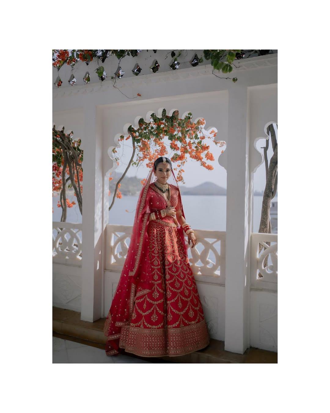 Rent Sabyasachi Bridal Lehenga - Couture Encore