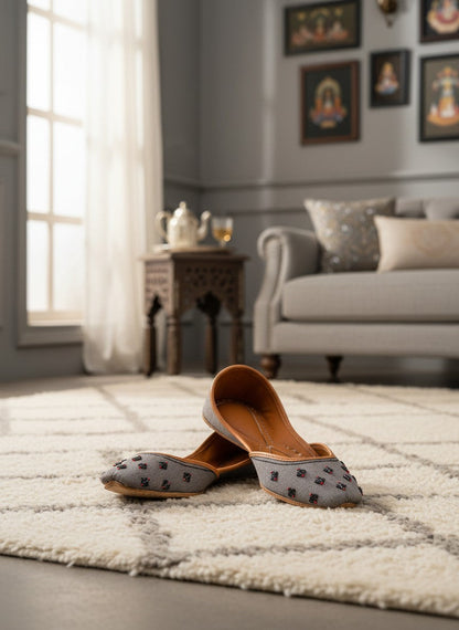 Nawabi - Grey Jutti