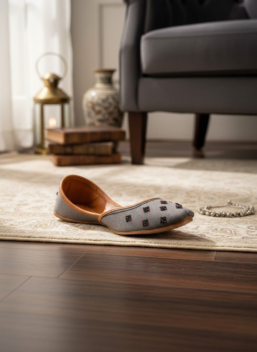 Nawabi - Grey Jutti
